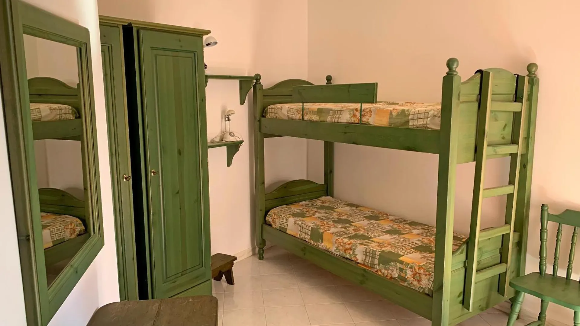 Apartment Casa Romina By La Via Del Mare Viaggi E Vacanze Villasimius Italy